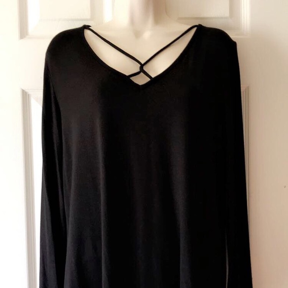 NWT Black Long Sleeve Shirt W/ Cage Detail - Picture 2 of 4